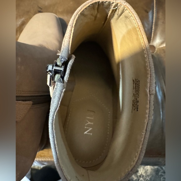 NYDJ
Joan Wedge Booties - Mink SIZE 6.5 - Picture 9 of 9